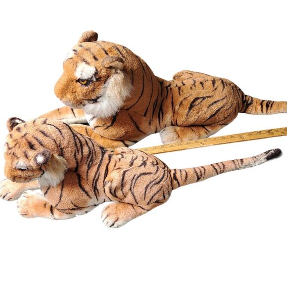 VINTAGE BEST MADE TOYS LIMITED TIGER MAMA CUB REALISTIC PLUSH 45" STUFFED ANIMAL - Picture 14 of 16